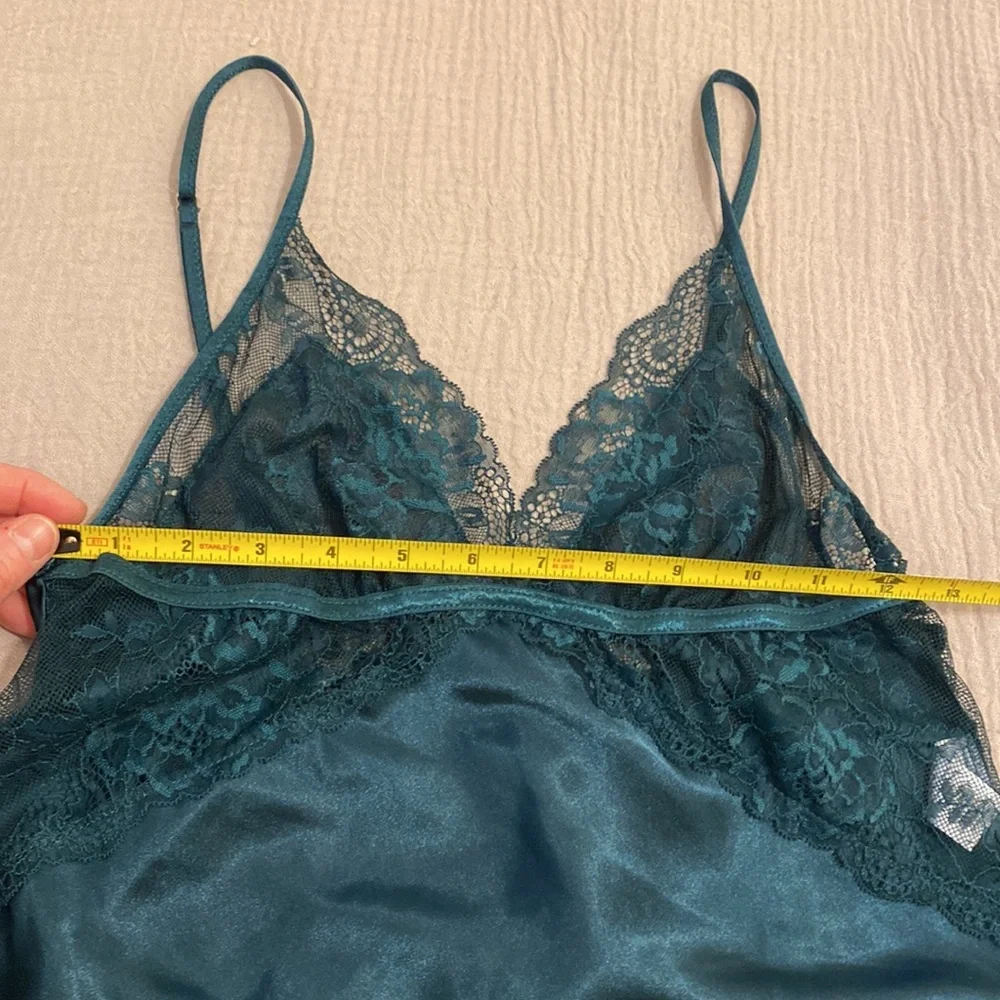 In Bloom by Jonquil Elegant Teal Lace Slip Dress. Size M